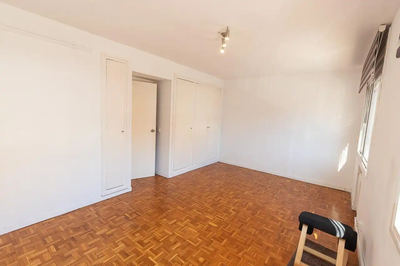 Habitación de Piso en venta en Tarragona con Calefacción, Parquet y Terraza