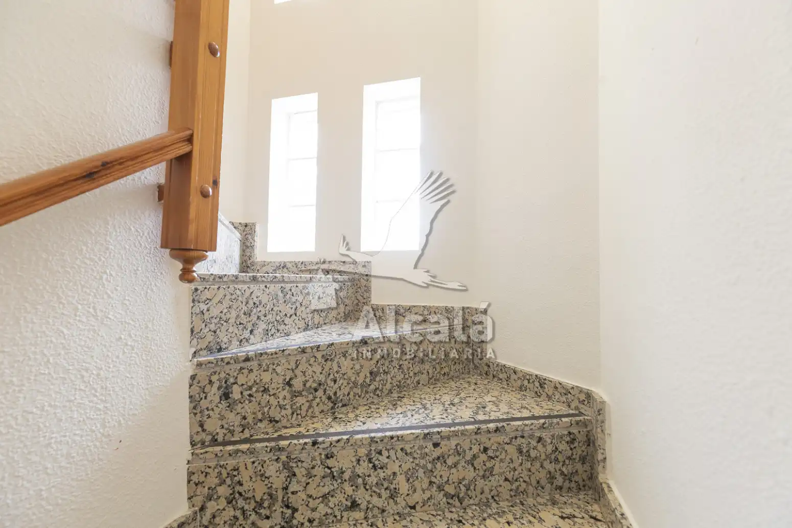 Einfamilien-Reihenhaus zum Verkauf in Alcalá de Henares mit Heizung und Terrasse