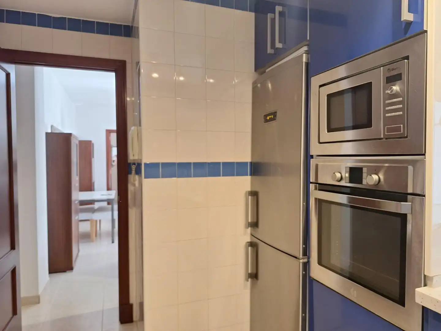 Cuina de Pis de lloguer en Espartinas amb Aire condicionat