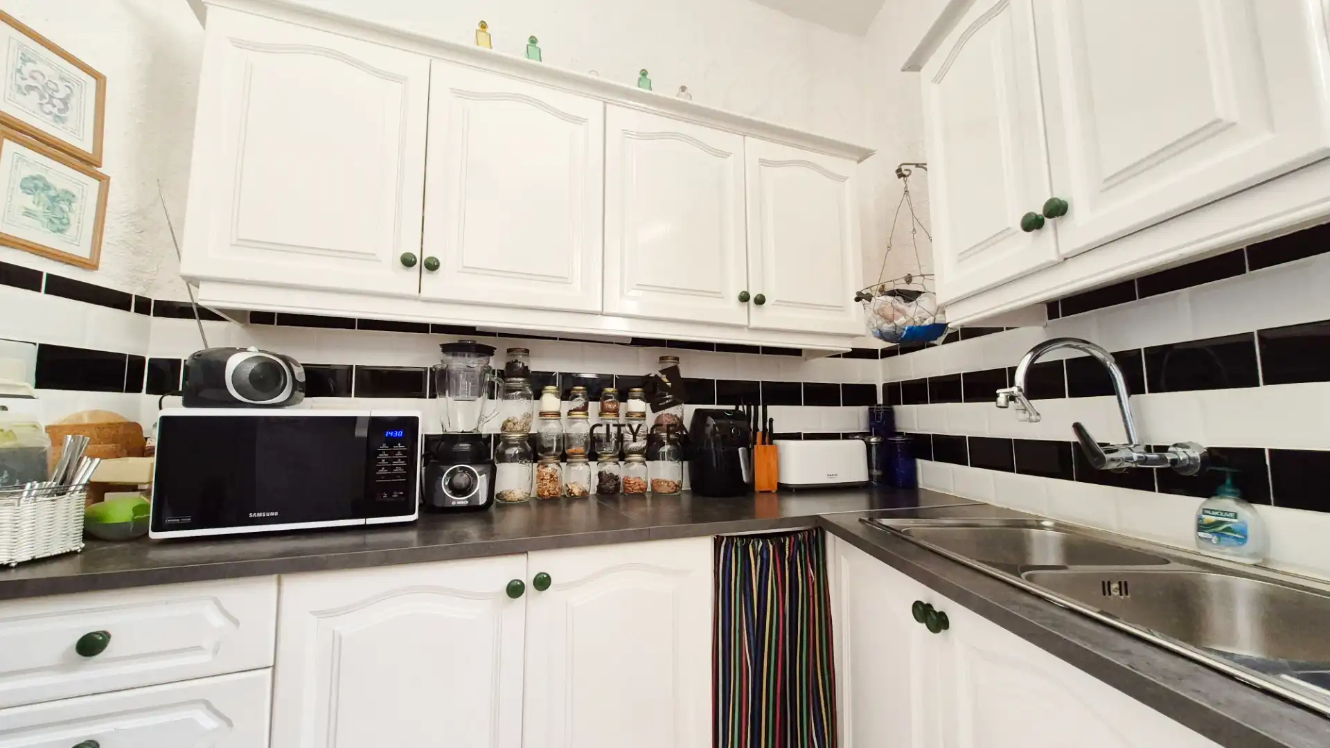 Kitchen of Houses for sale in San Miguel de Abona  with Private garden, Terrace and Jacuzzi