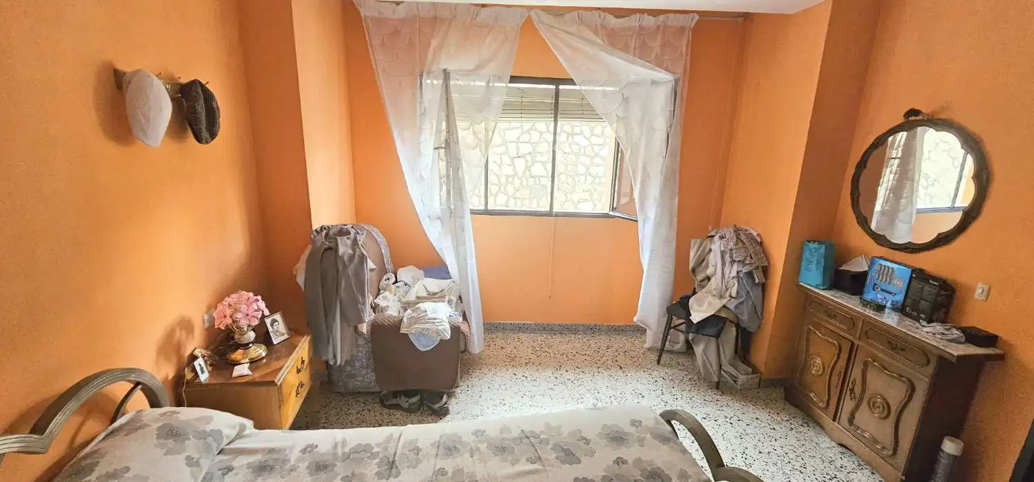 Bedroom of Detached homes for sale in Vélez-Málaga  with Terrace