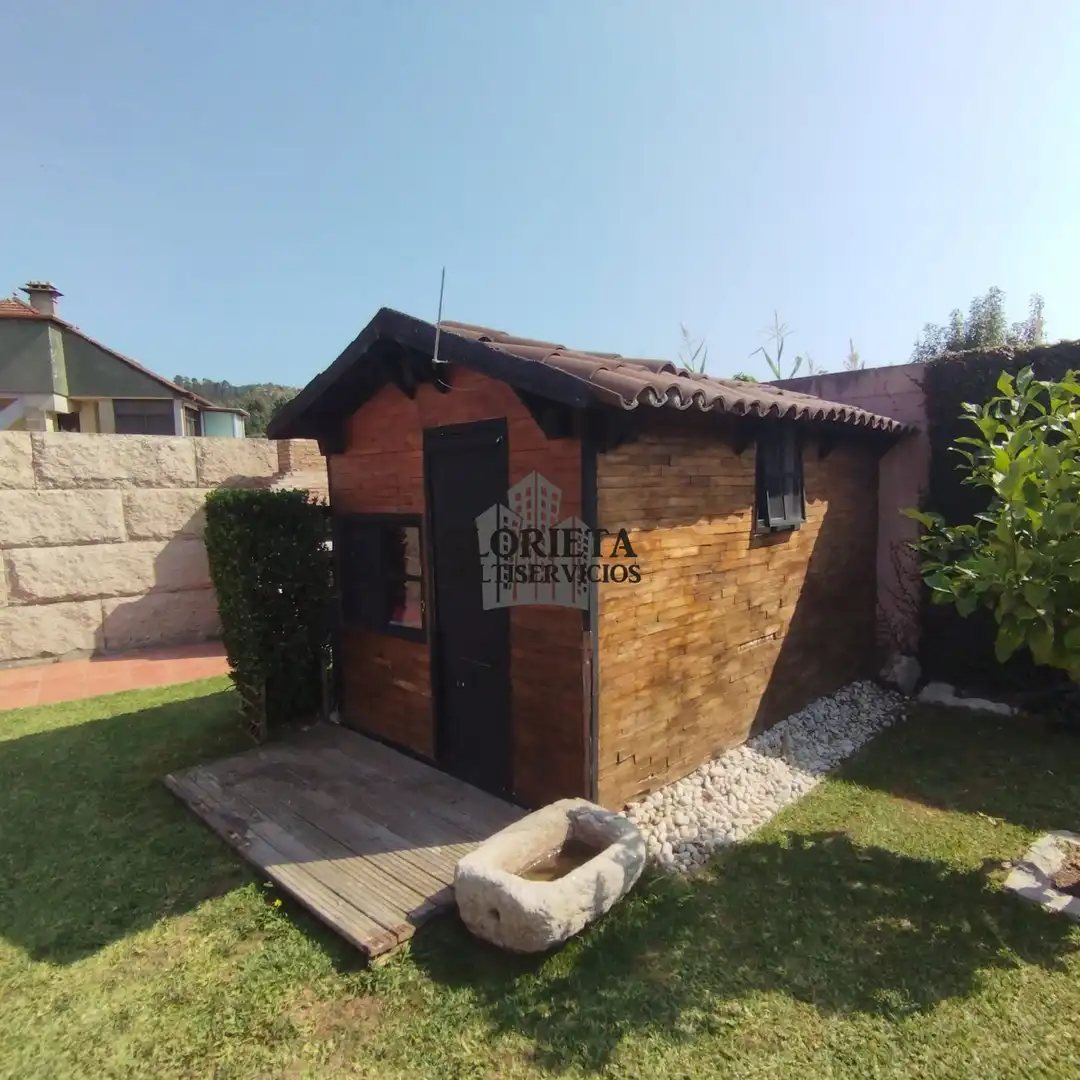 Jardí de Casa o xalet en venda en Vigo  amb Calefacció, Terrassa i Traster