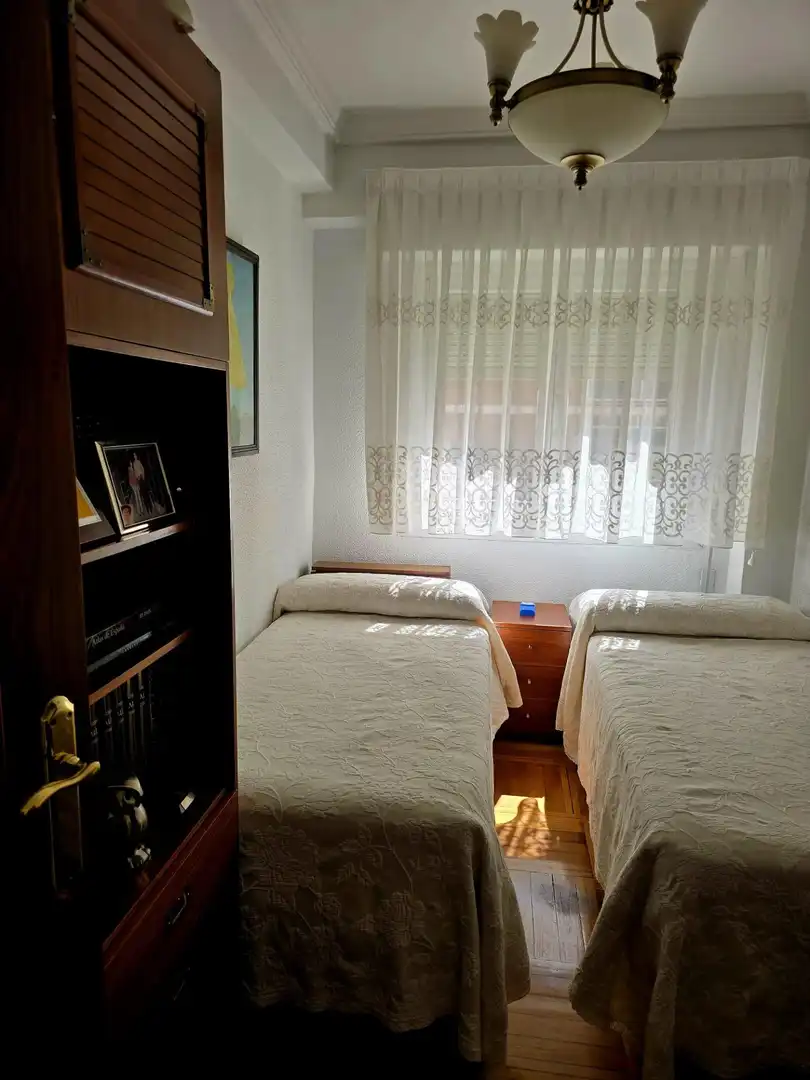 Dormitori de Pis en venda en Madrid amb Calefacció i Terrassa