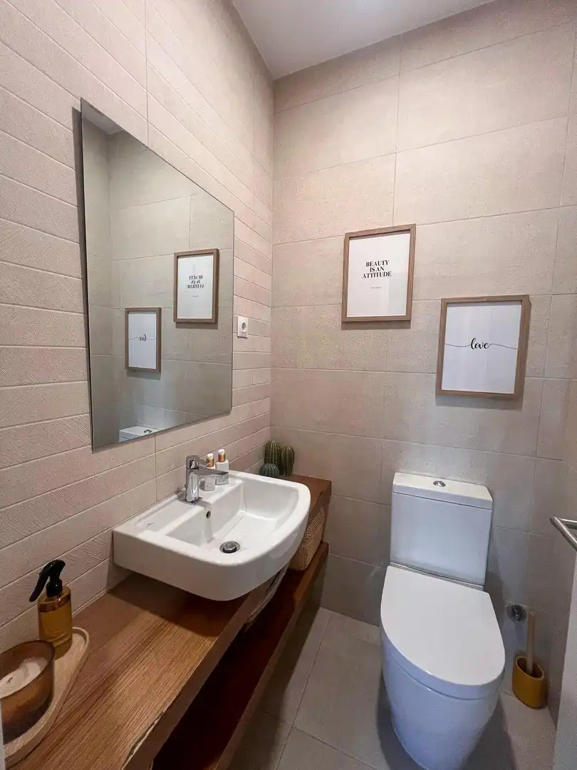 Bathroom of Flat for sale in Torremolinos  with Air Conditioner, Private garden and Terrace