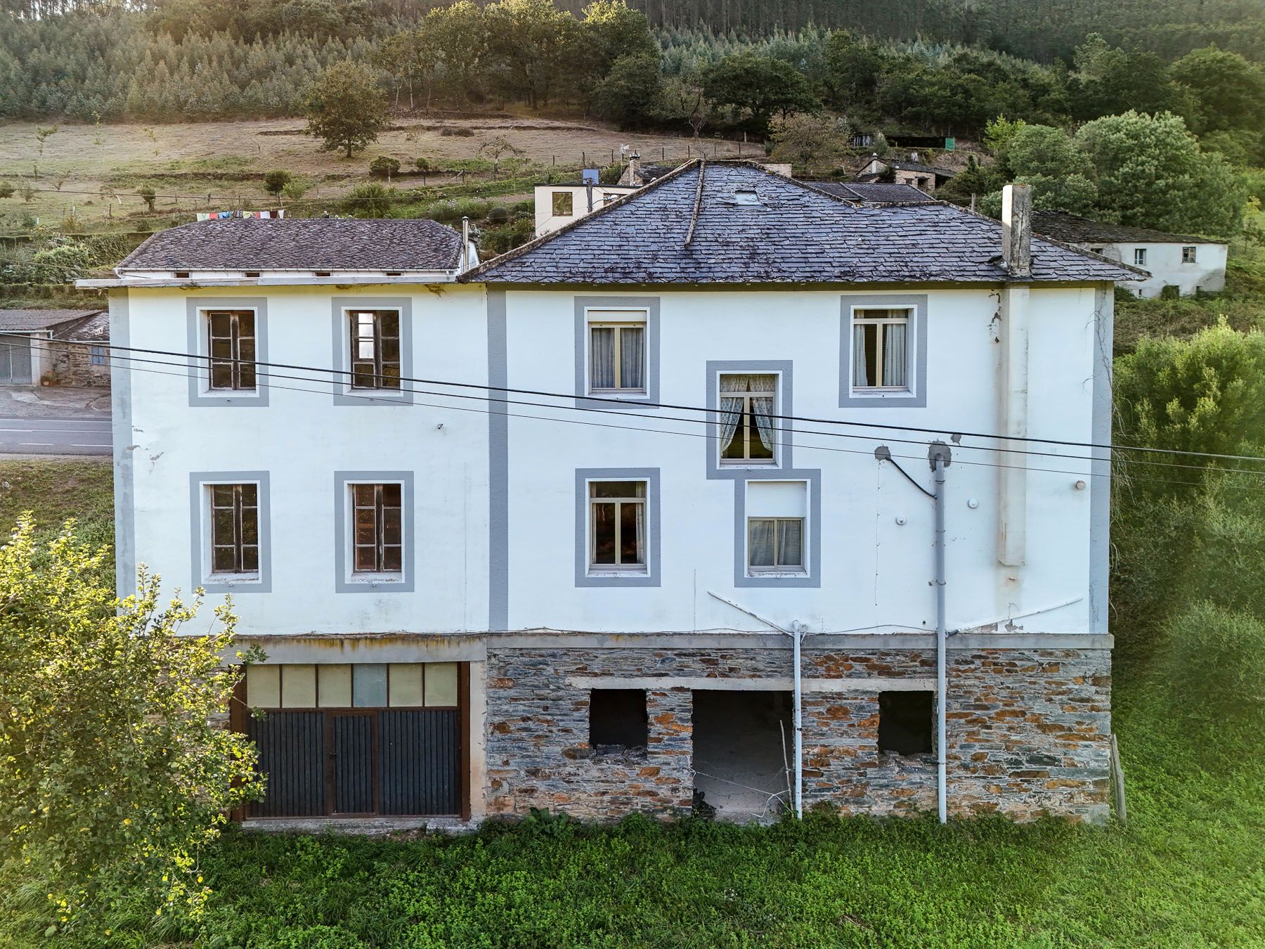 Vista exterior de Finca rústica en venda en A Pontenova   amb Moblat