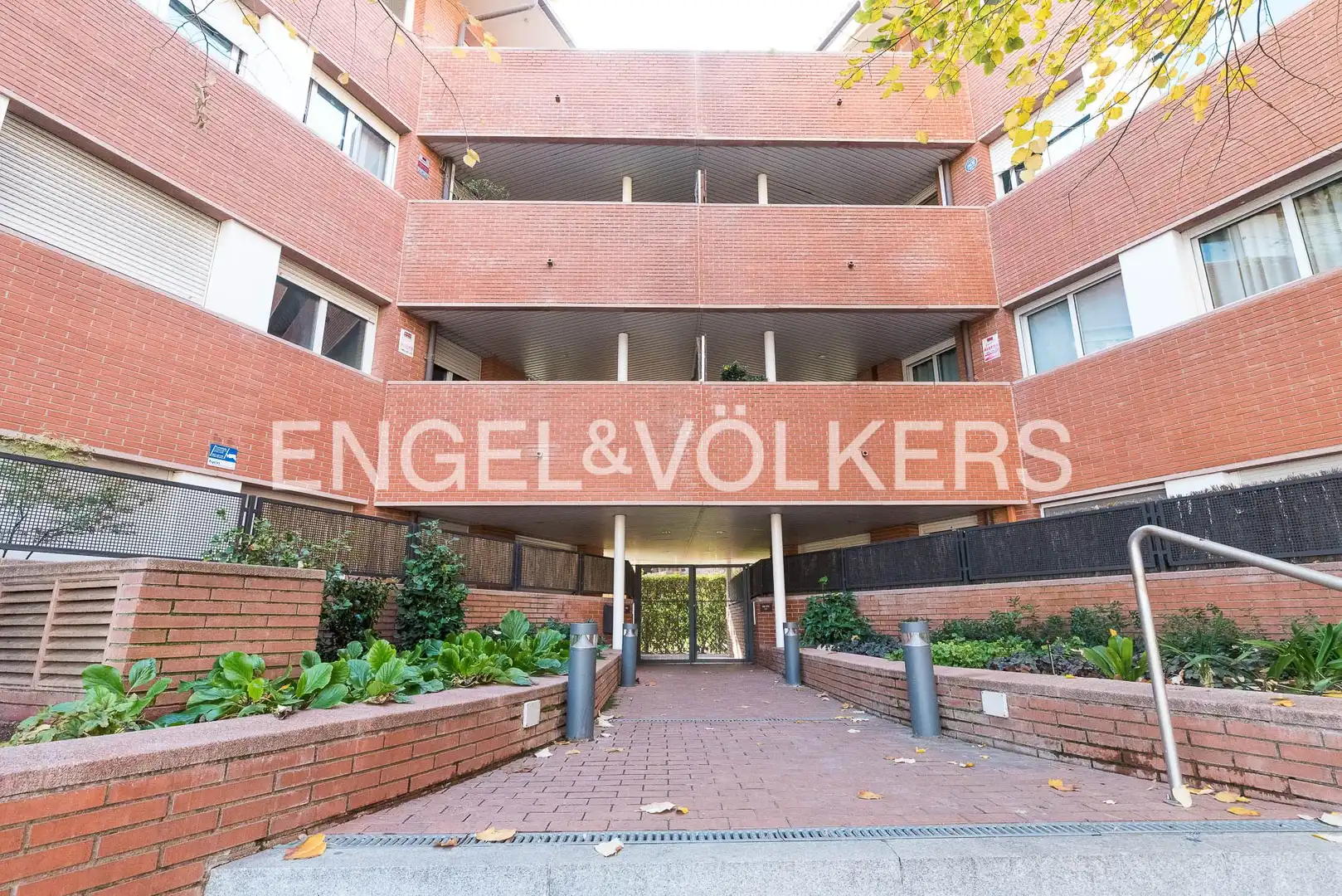 Vista exterior de Pis de lloguer en Sant Cugat del Vallès amb Aire condicionat, Calefacció i Parquet
