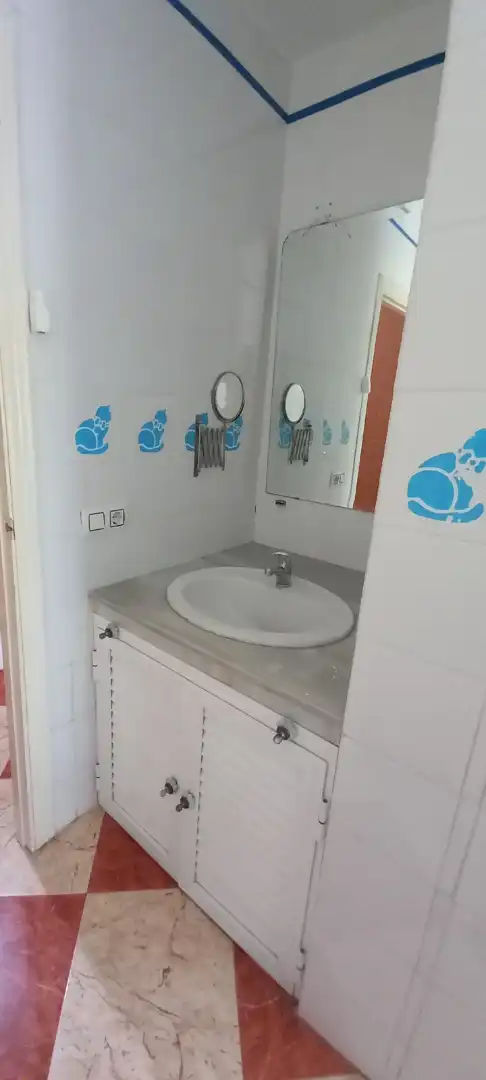 Badezimmer von Maisonette zum Verkauf in Sevilla mit Klimaanlage