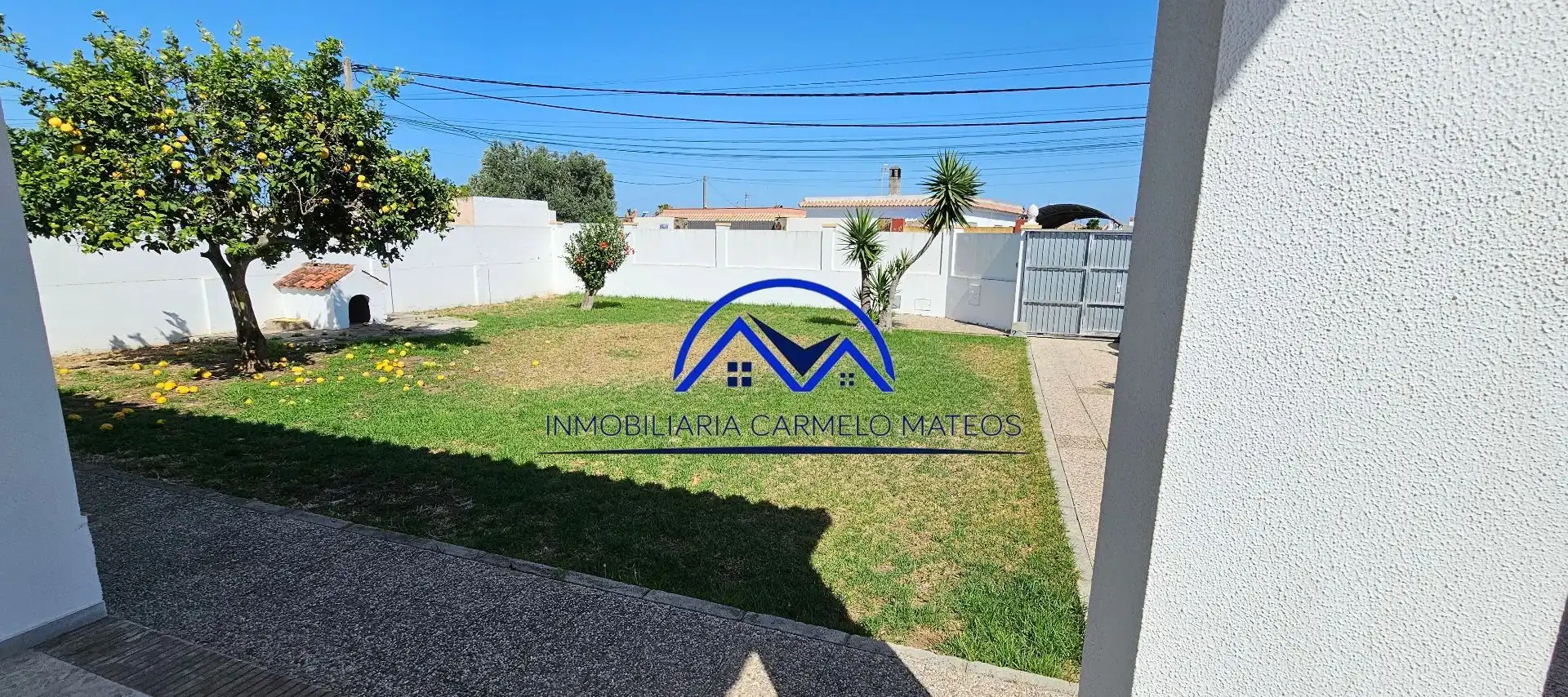 Vista exterior de Casa o chalet en venta en Sanlúcar de Barrameda con Aire acondicionado, Jardín privado y Trastero