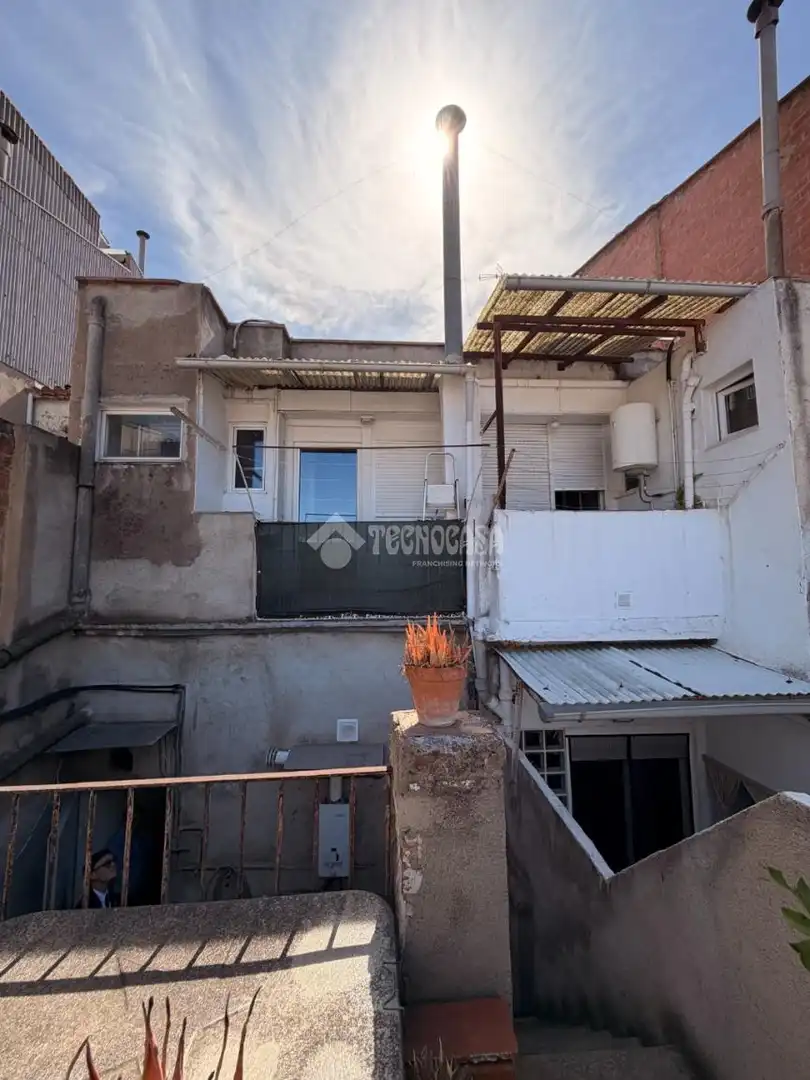 Terrassa de Casa adosada en venda en Sabadell