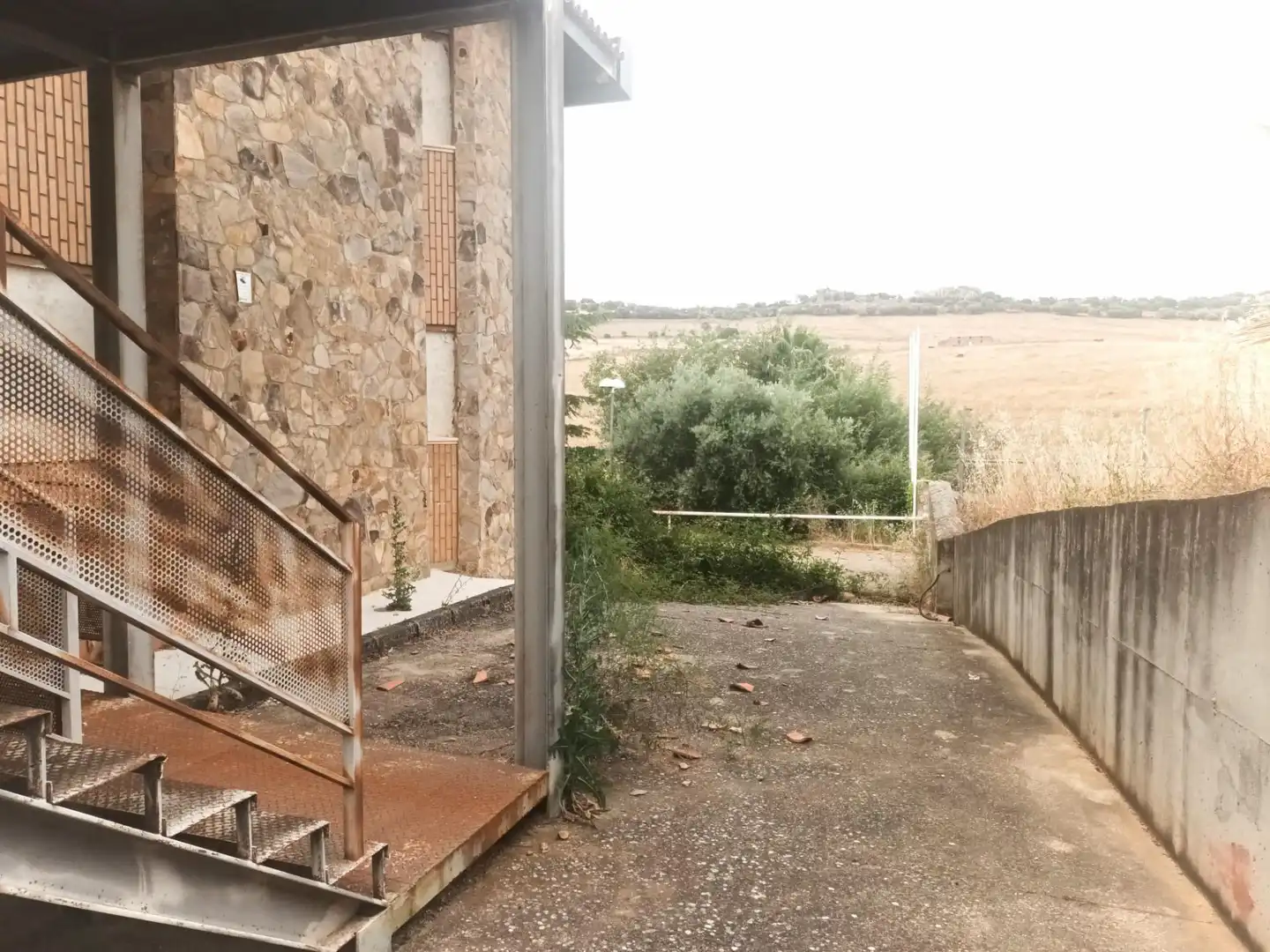 Edifici en venda en Almadén