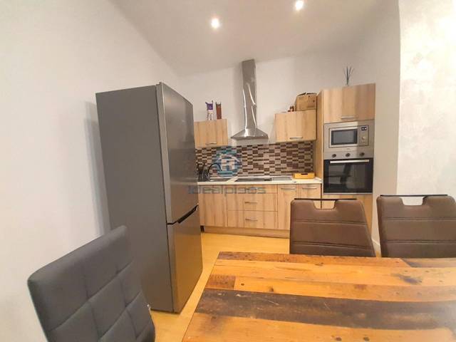 Piso en Venta en Altozano - Conde Lumiares