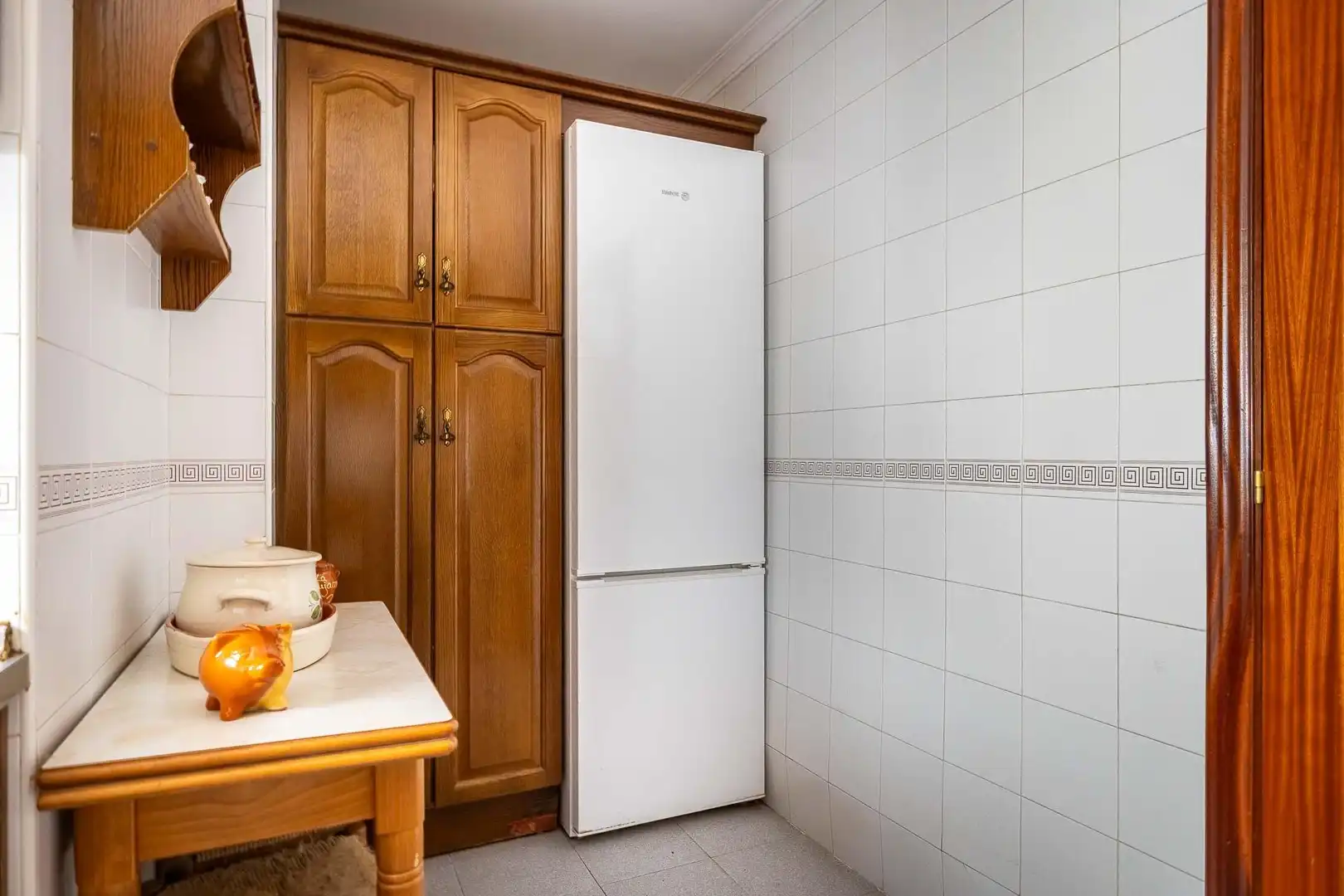 Kitchen of Flat for sale in Dos Hermanas  with Air Conditioner, Terrace and Balcony