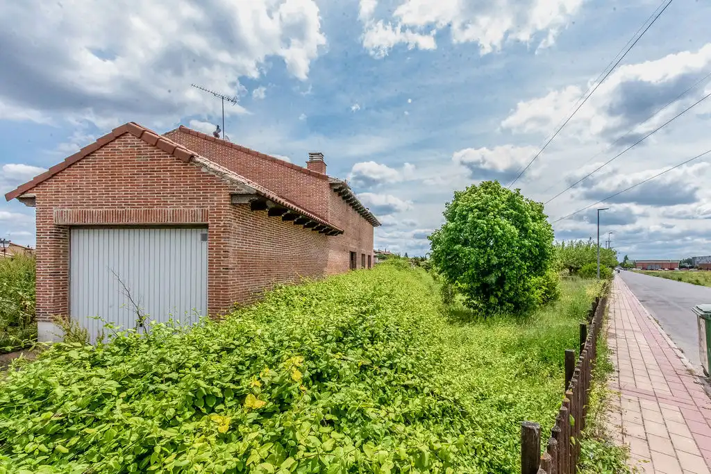 Villa zum Verkauf in C/ Sementera, imagen 3
