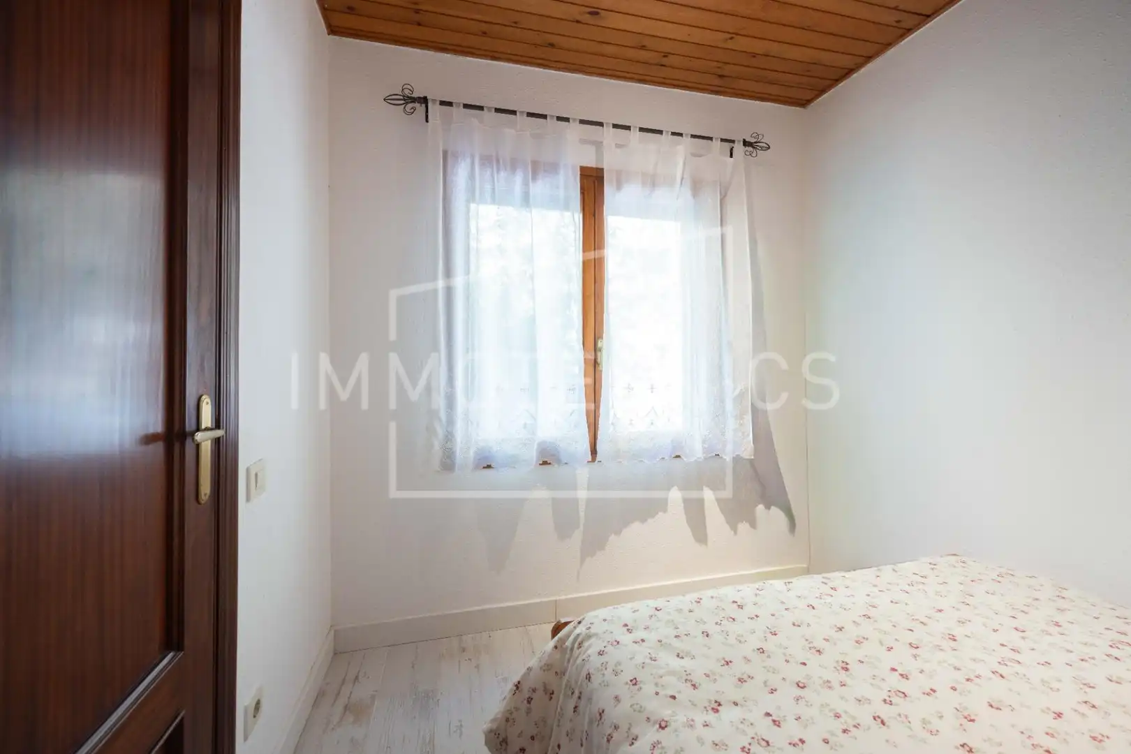Bedroom of Houses for sale in Sant Cebrià de Vallalta