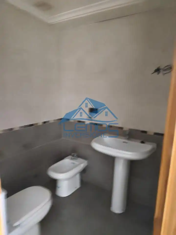 Bany de Pis en venda en León Capital 