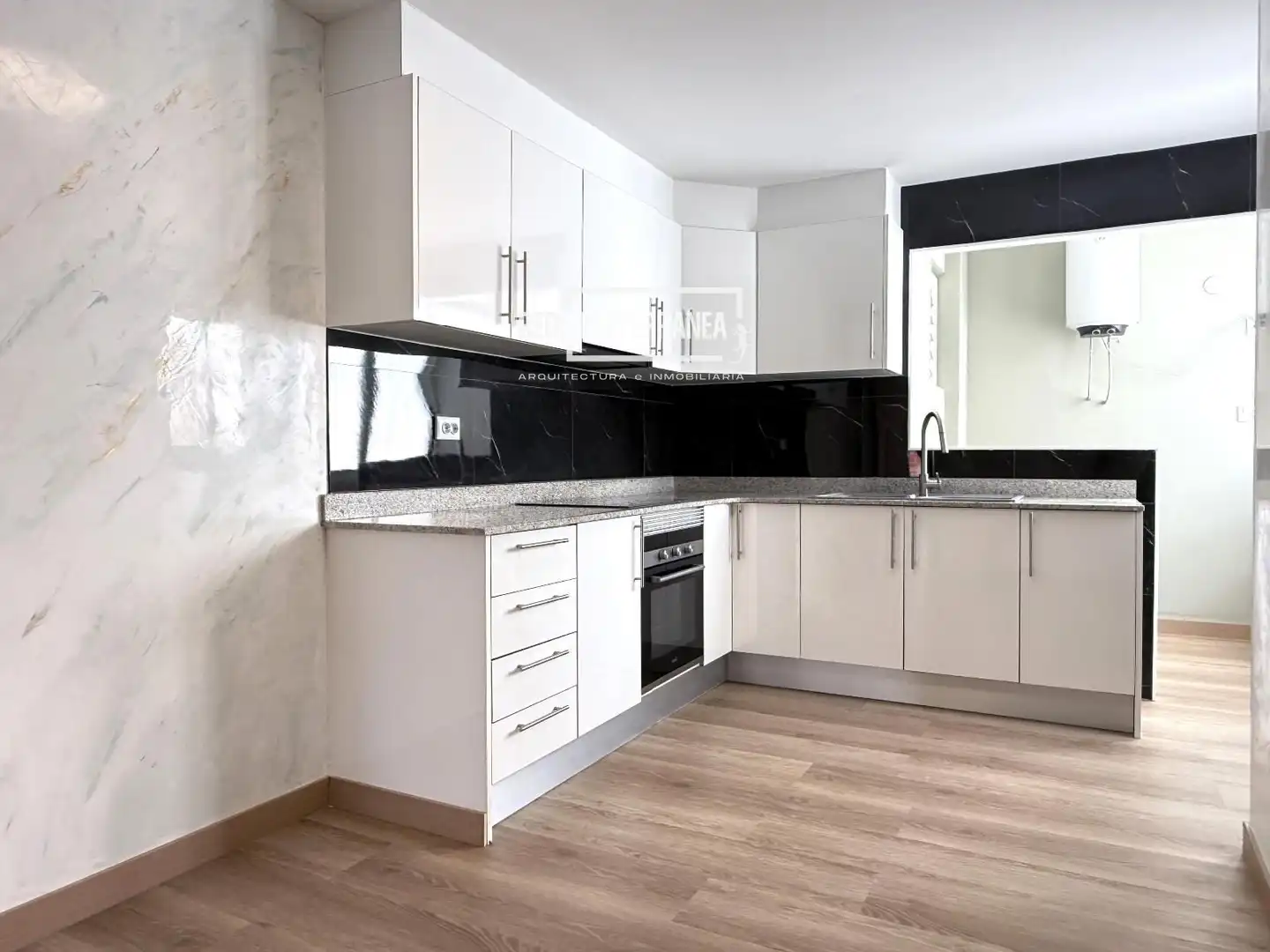 Kitchen of Flat for sale in Gandia  with Air Conditioner, Heating and Terrace