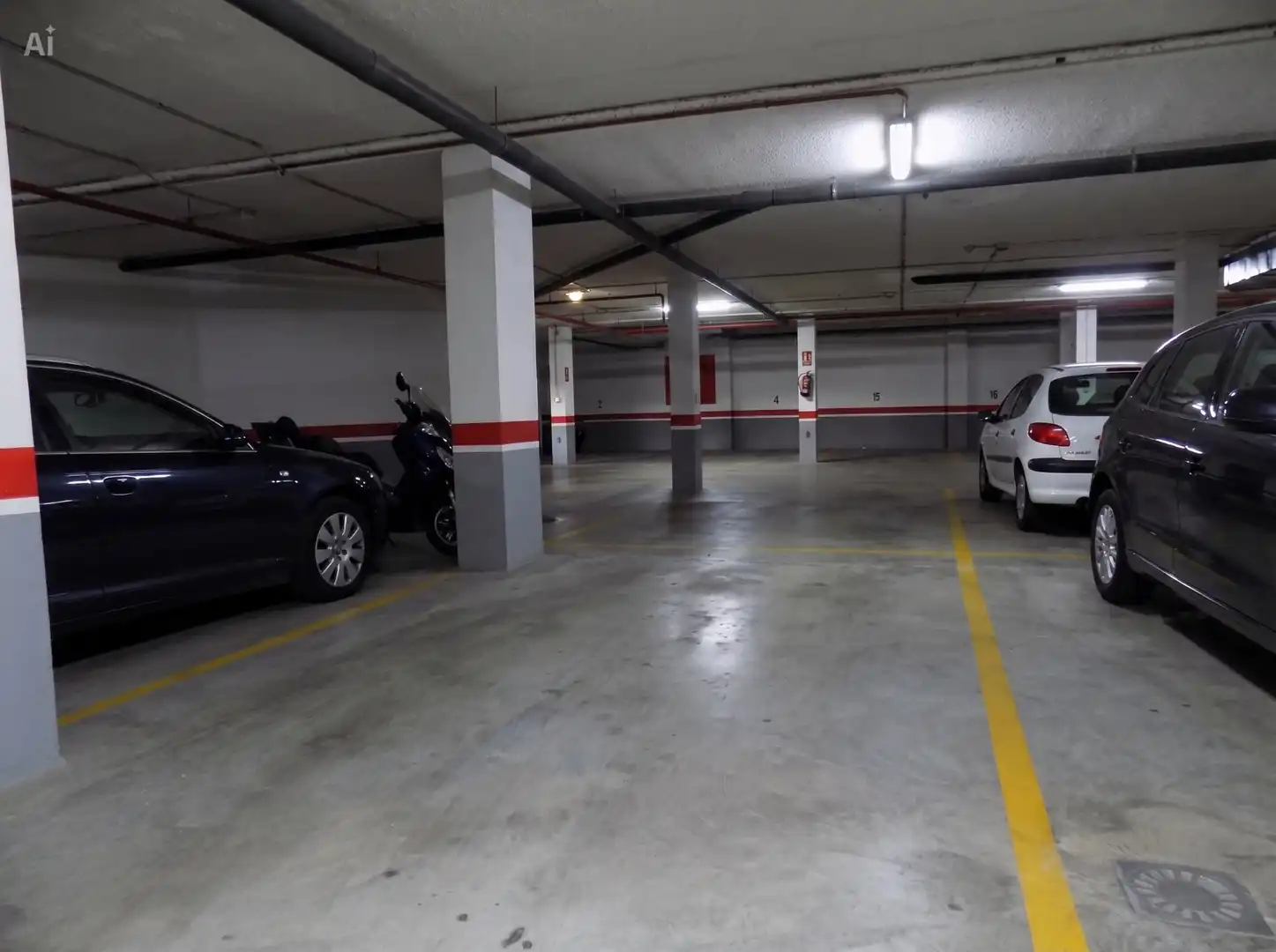 Parkplatz von Wohnung zur Miete in Benalmádena mit Klimaanlage, Heizung und Möbliert