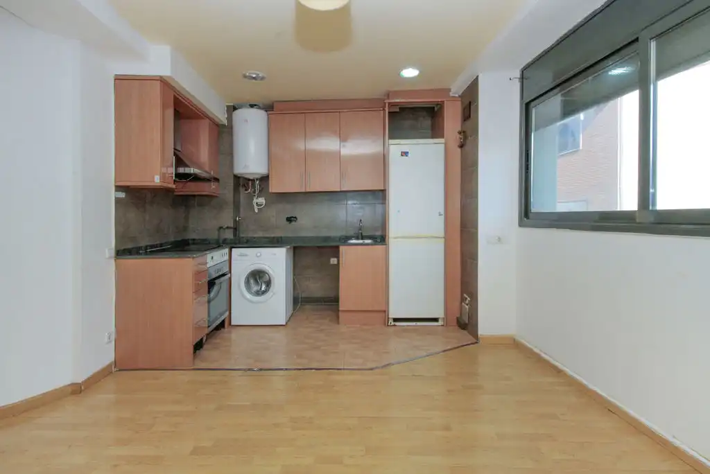 Flat with lift for sale in C/ Tarragona, imagen 4