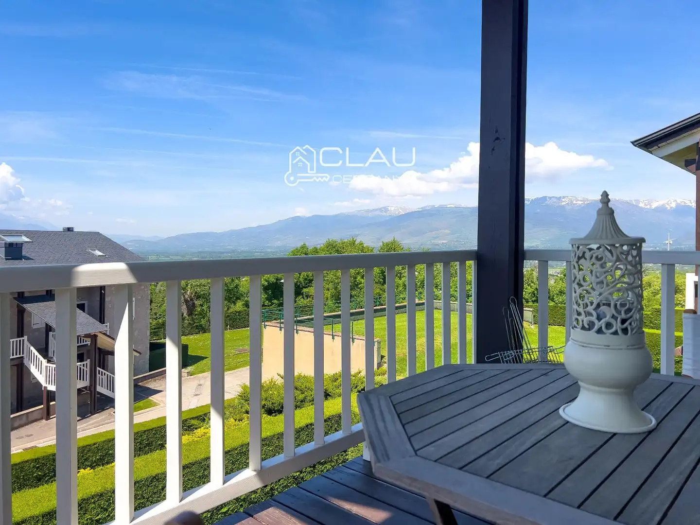Terrace of Duplexes for rent in Osséja  with Heating, Parquet flooring and Terrace