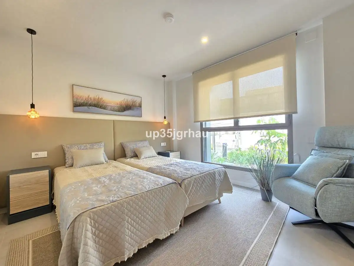 Apartament amb piscina en venda a Selwo, imagen 8