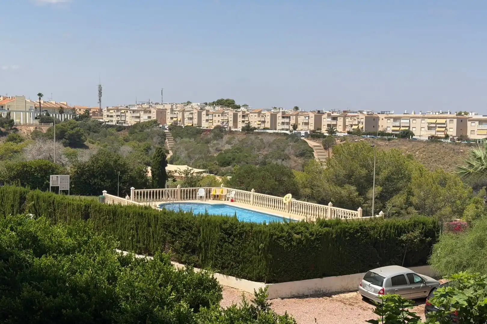 Piscina de Estudi en venda en Torrevieja amb Moblat, Rentadora i Piscina comunitària