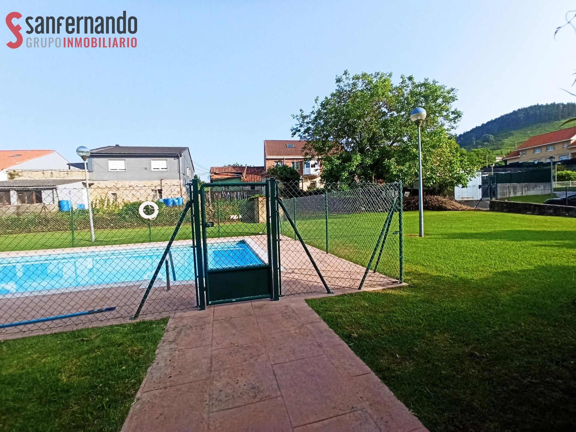 Piscina de Planta baixa en venda en Miengo amb Calefacció, Jardí privat i Terrassa