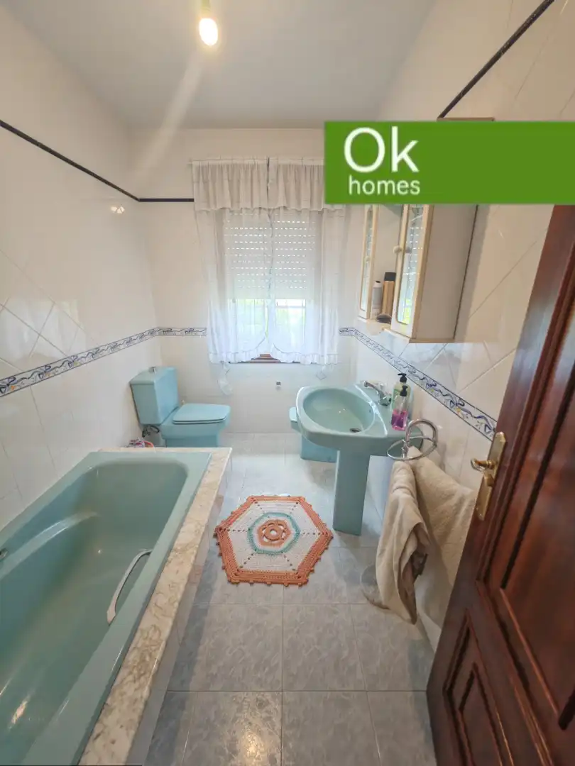Bathroom of Houses for sale in Coirós  with Heating, Private garden and Terrace