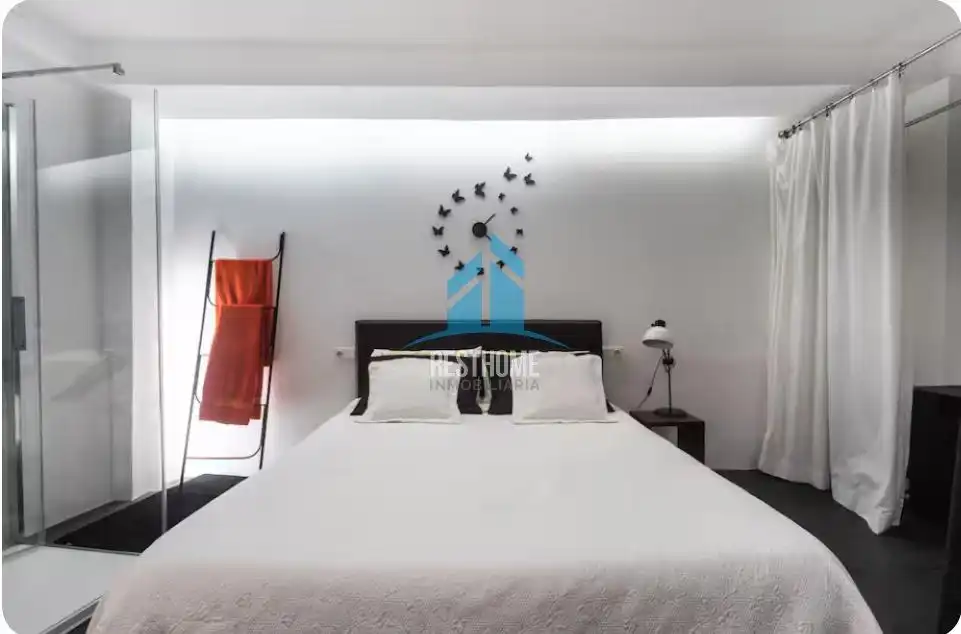 Bedroom of Houses for sale in Valencia  with Air Conditioner, Terrace and Furnished