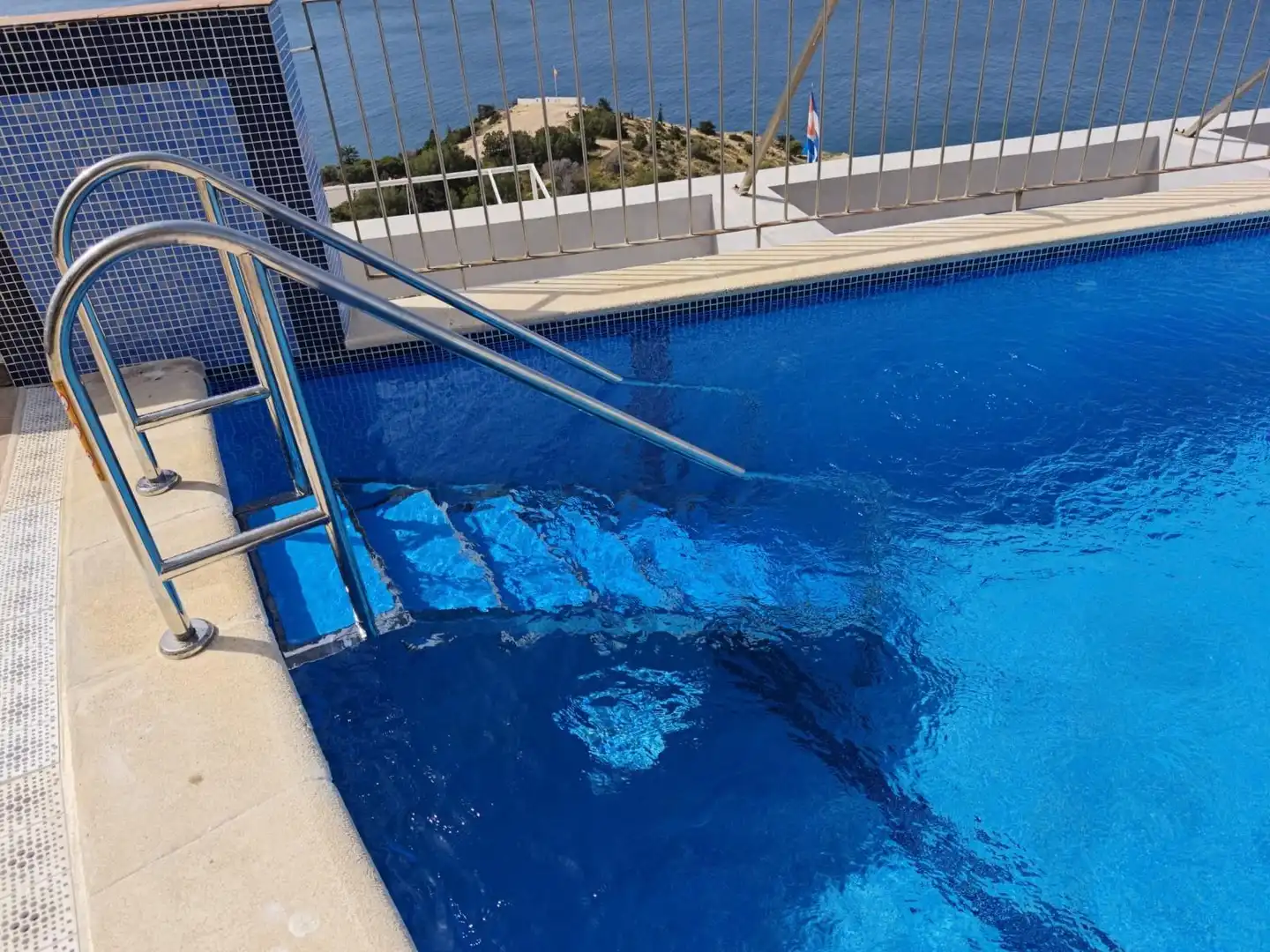 Penthouse with pool for sale in Calle SIERRA DORADA, imagen 45