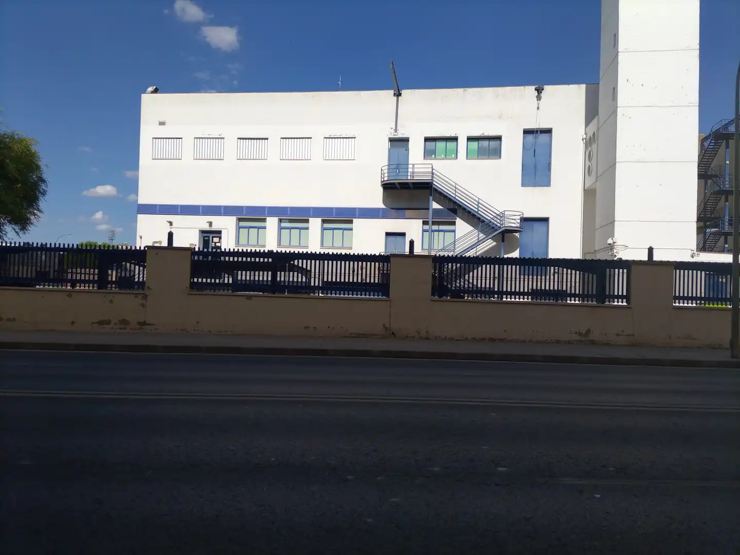 Vista exterior de Garaje de alquiler en Ciudad Real