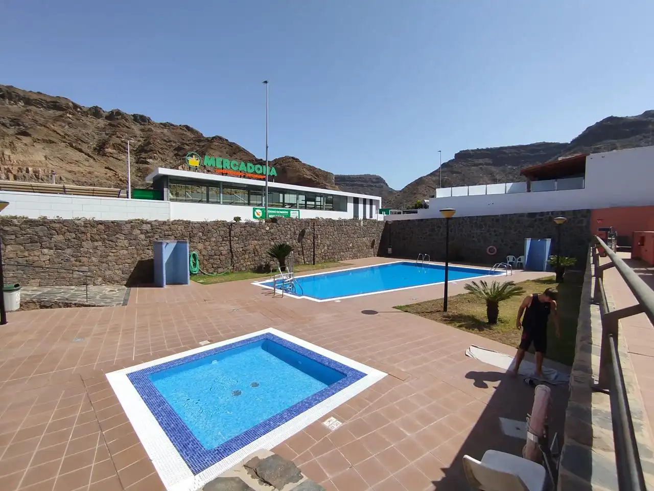 Schwimmbecken von Maisonette zur Miete in Mogán mit Klimaanlage, Terrasse und Möbliert