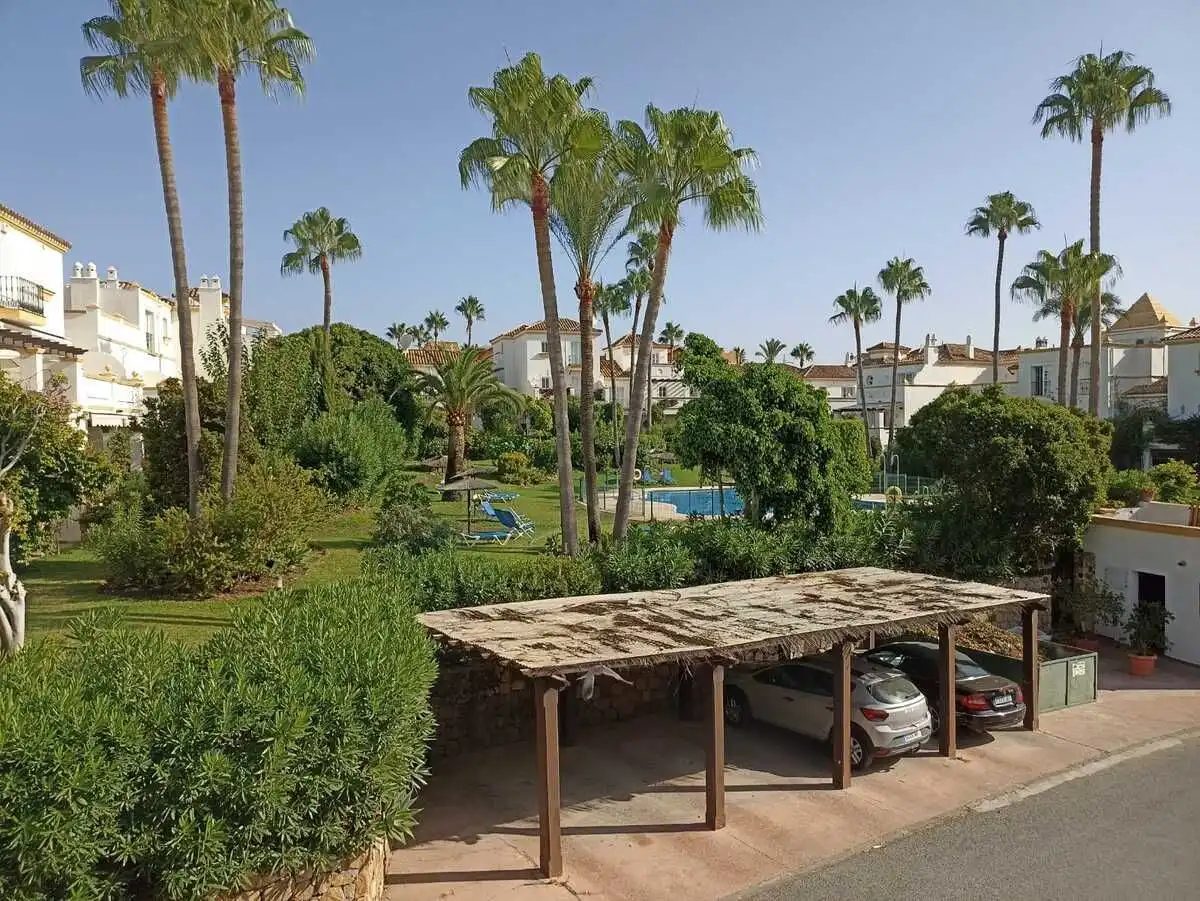 Jardín de Casa o chalet en venta en Estepona con Calefacción, Terraza y Trastero