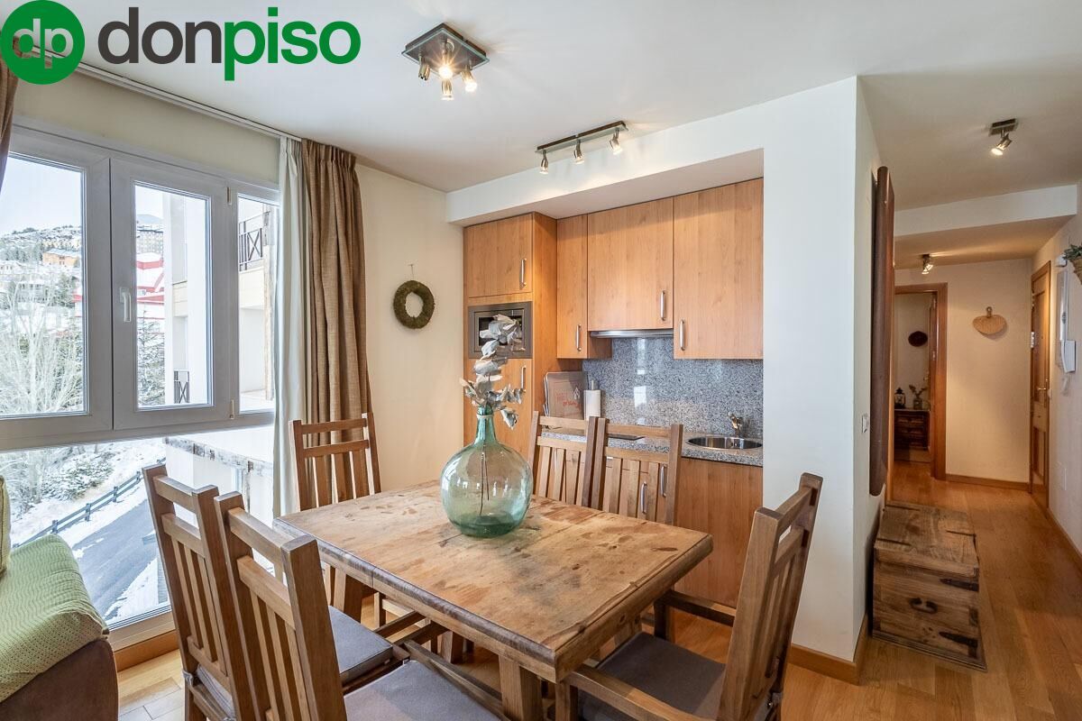 Comedor de Piso en venta en Sierra Nevada con Piscina comunitaria