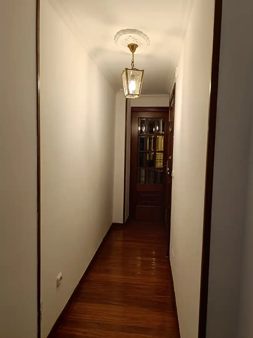 Piso en venta en Santiago de Compostela  con Calefacción, Amueblado y Balcón