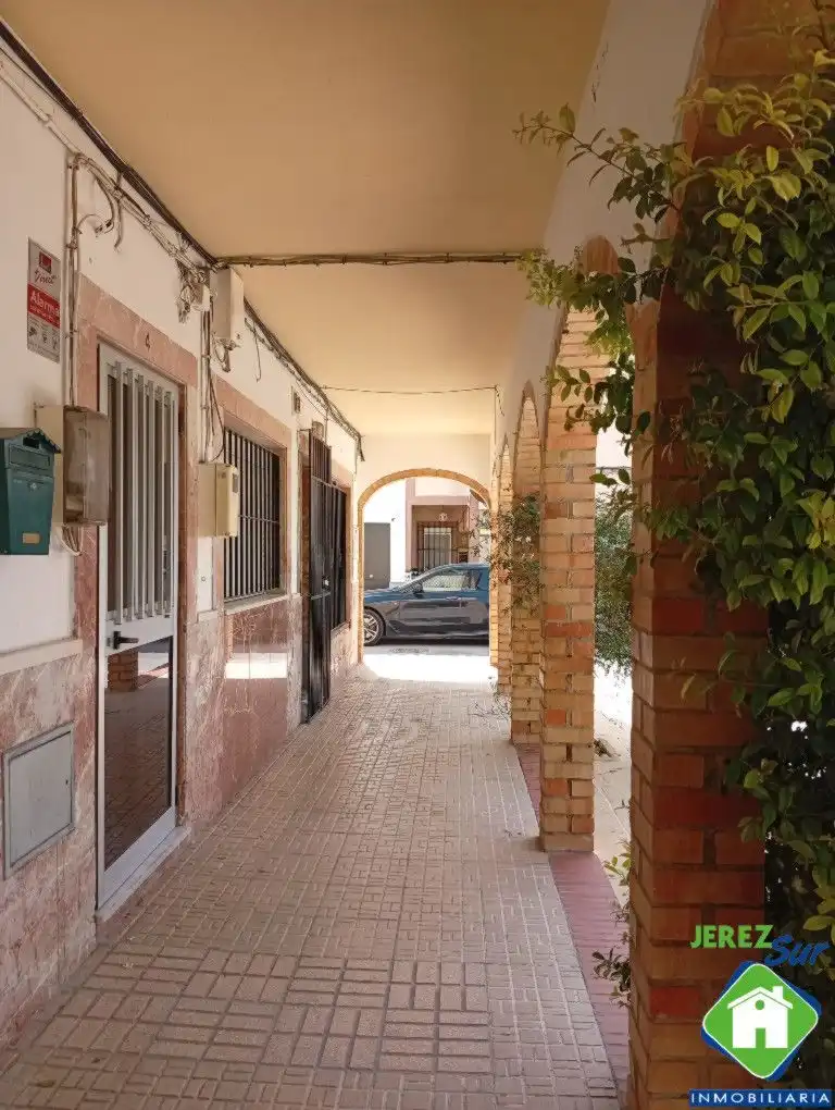 Country homes for sale in Jerez de la Frontera  with Air Conditioner and Heating