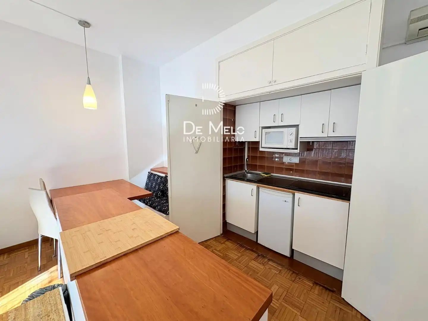 Küche von Wohnung zum Verkauf in Barcelona mit Klimaanlage, Heizung und Parkett