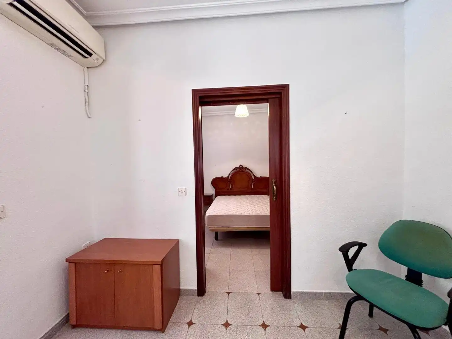 Habitación de Planta baja en venta en La Unión con Aire acondicionado