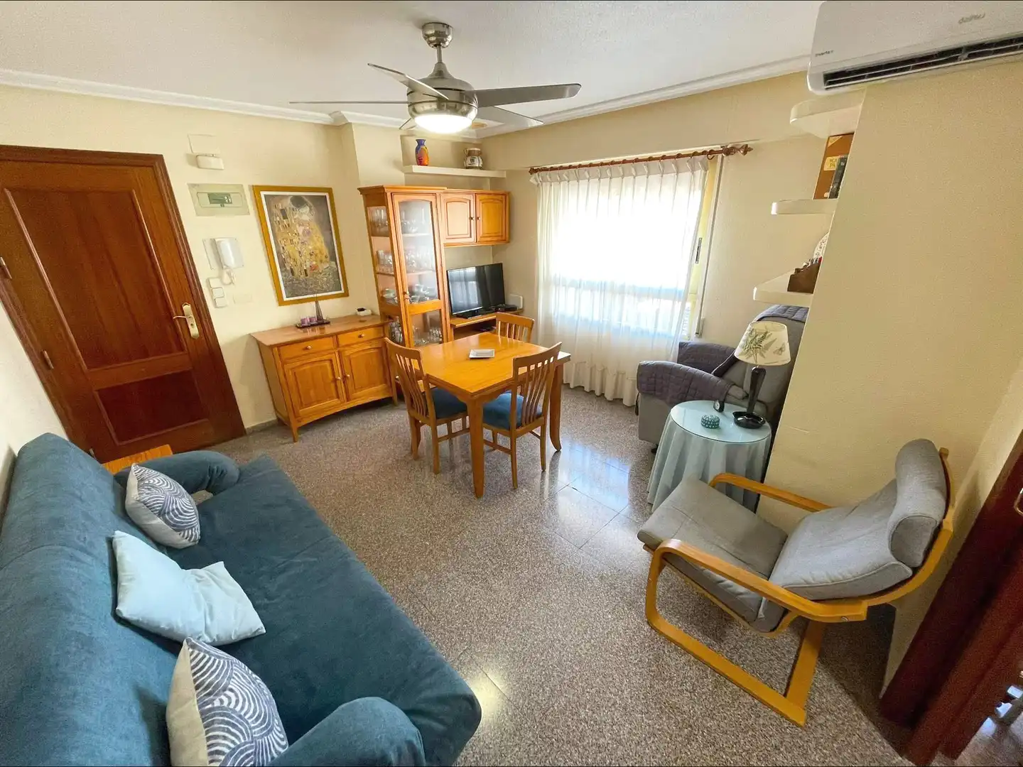 Living room of Flat for rent in Elche / Elx  with Air Conditioner, Heating and Furnished