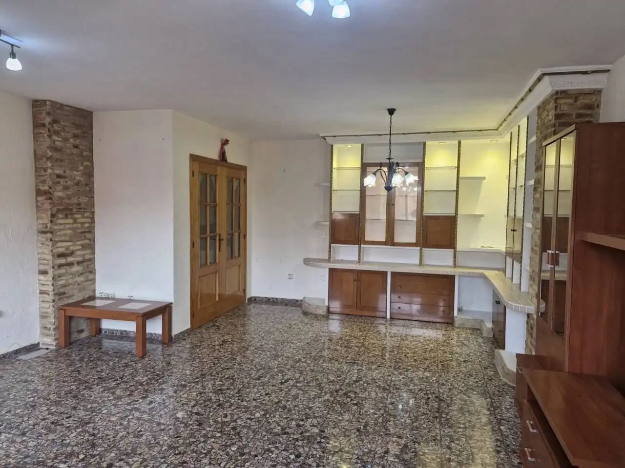 Living room of Flat for sale in Manises  with Air Conditioner, Heating and Balcony