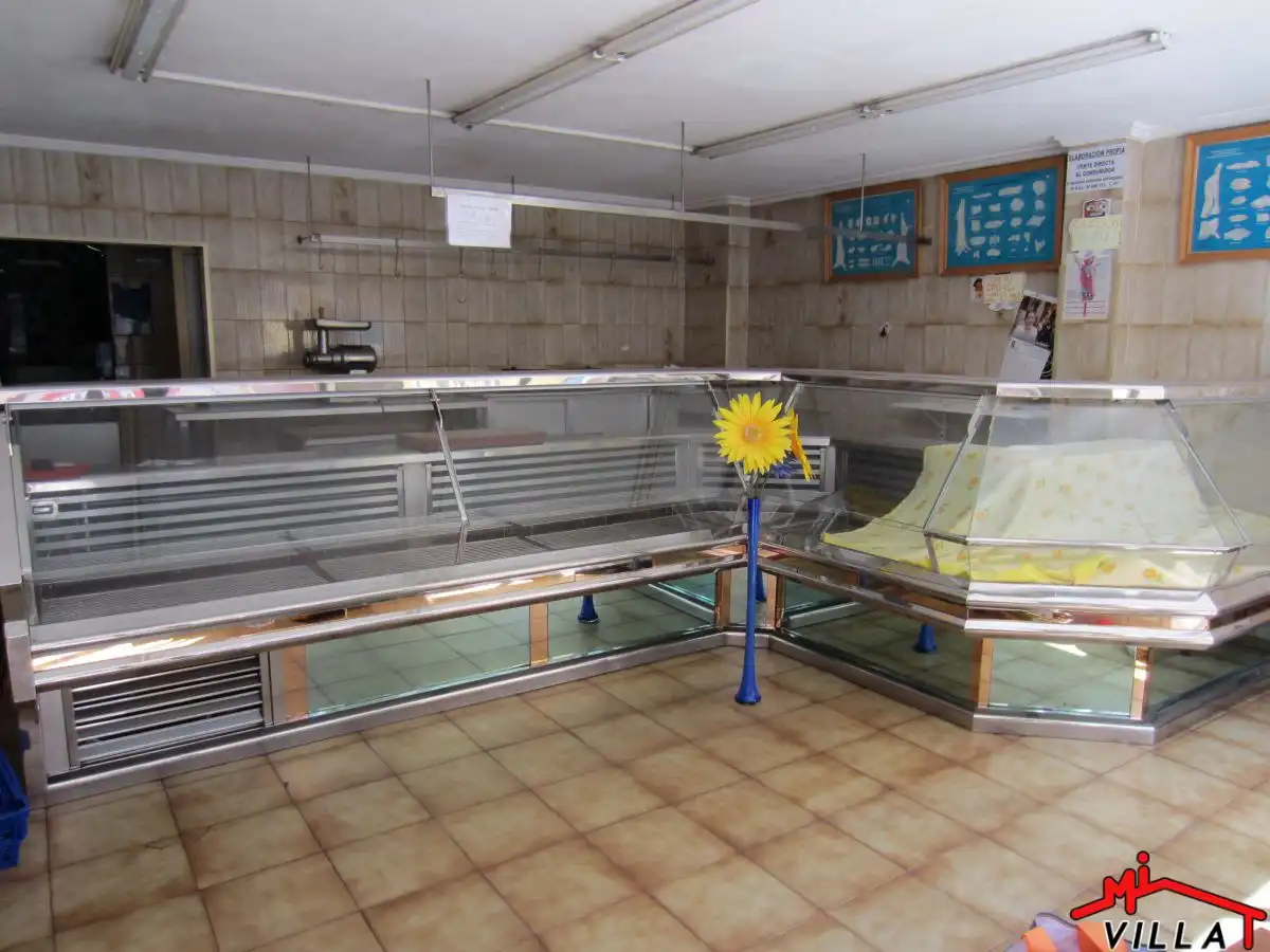 Business premises for sale in Santoña, imagen 2