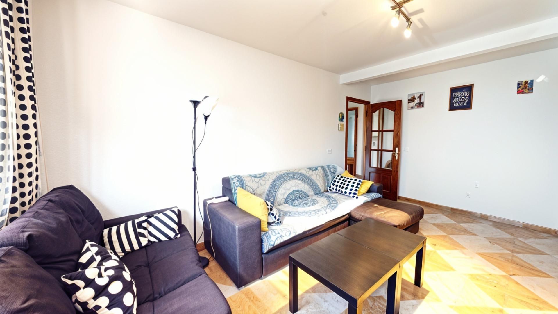 Piso en venta en  MONTE AYA, Casco Histórico de Vallecas, Villa de Vallecas