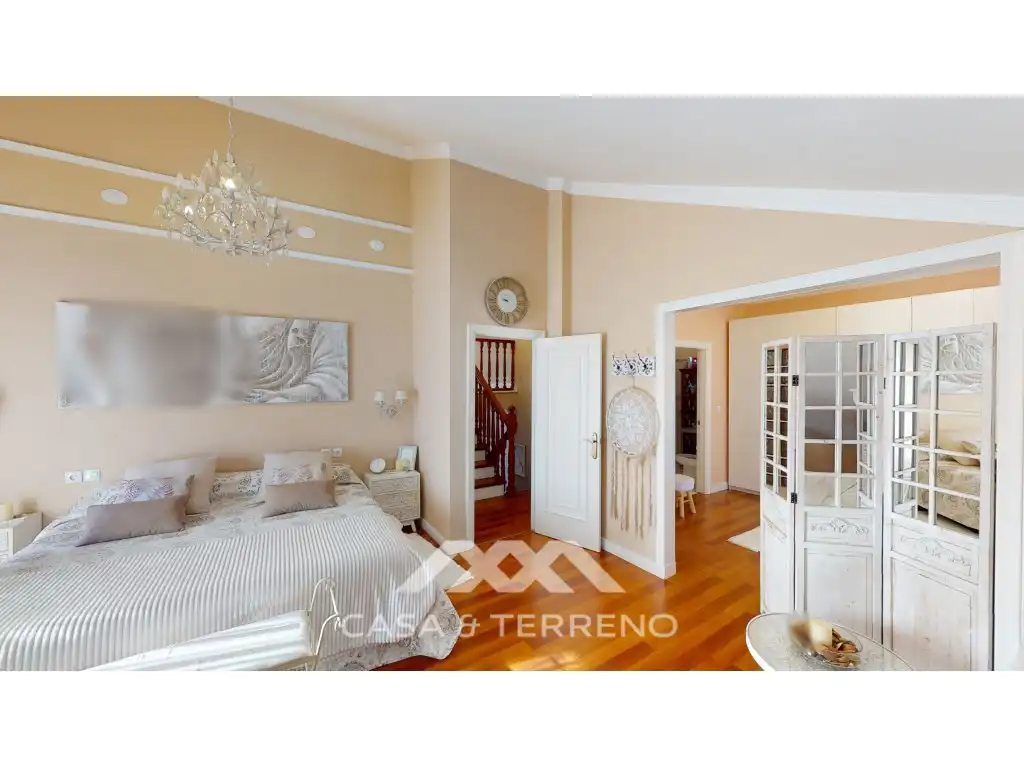 Dormitori de Casa o xalet en venda en Vélez-Málaga amb Aire condicionat, Jardí privat i Terrassa