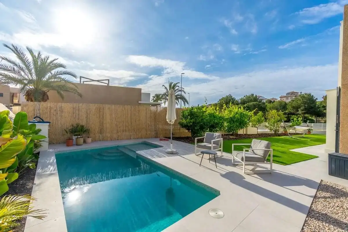 Villa mit Pool zum Verkauf in Calle Rocío, imagen 4