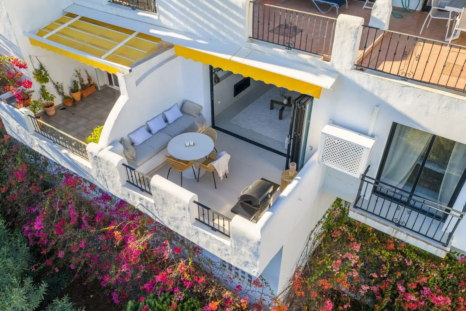 Terrace of Flat for sale in Benahavís  with Air Conditioner, Terrace and Furnished