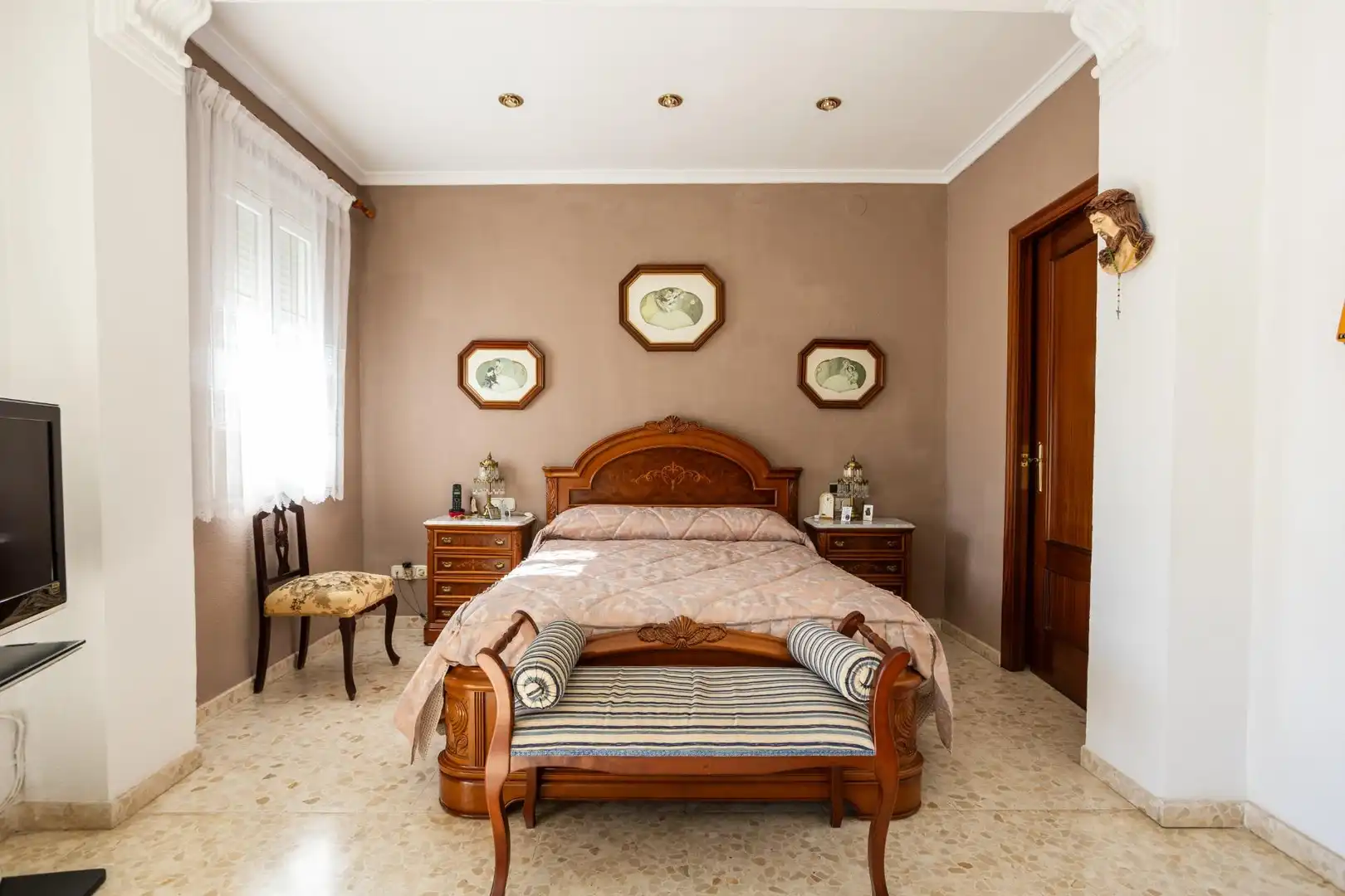 Detached homes for sale in El Brillante -El Naranjo - El Tablero