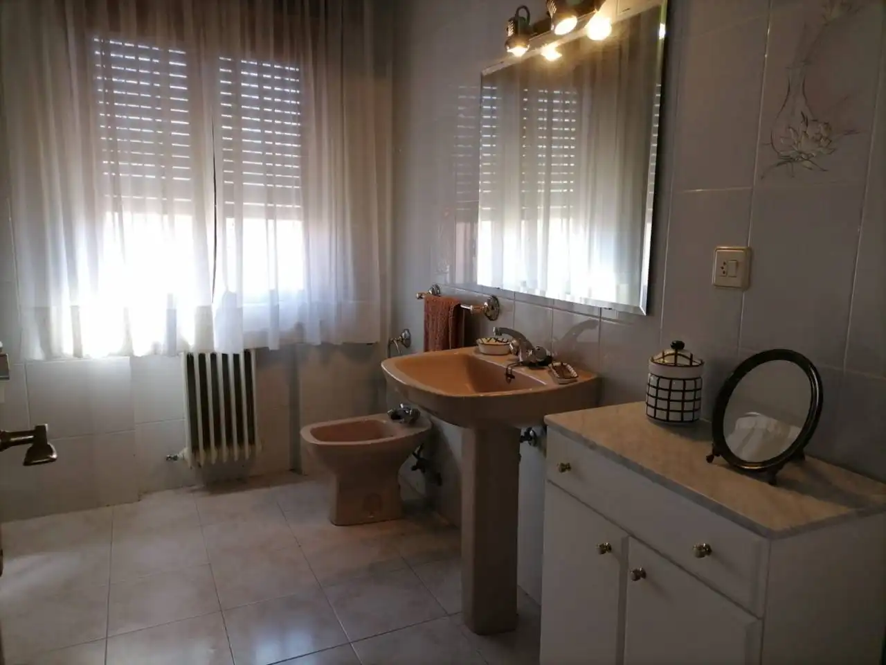 Bathroom of Houses for sale in Villavieja de Yeltes  with Heating and Furnished