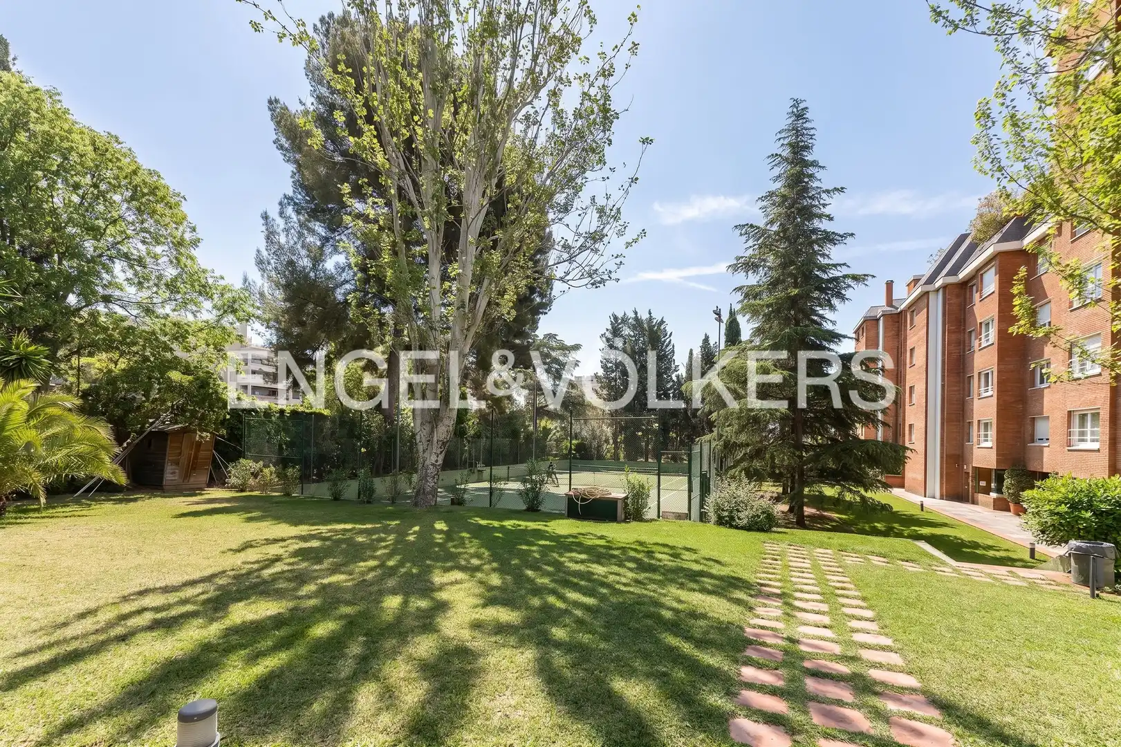 Jardín de Piso en venta en Barcelona con Aire acondicionado, Calefacción y Jardín privado