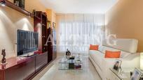 Living room of Flat for sale in  Barcelona Capital  with Heating, Parquet flooring and Terrace