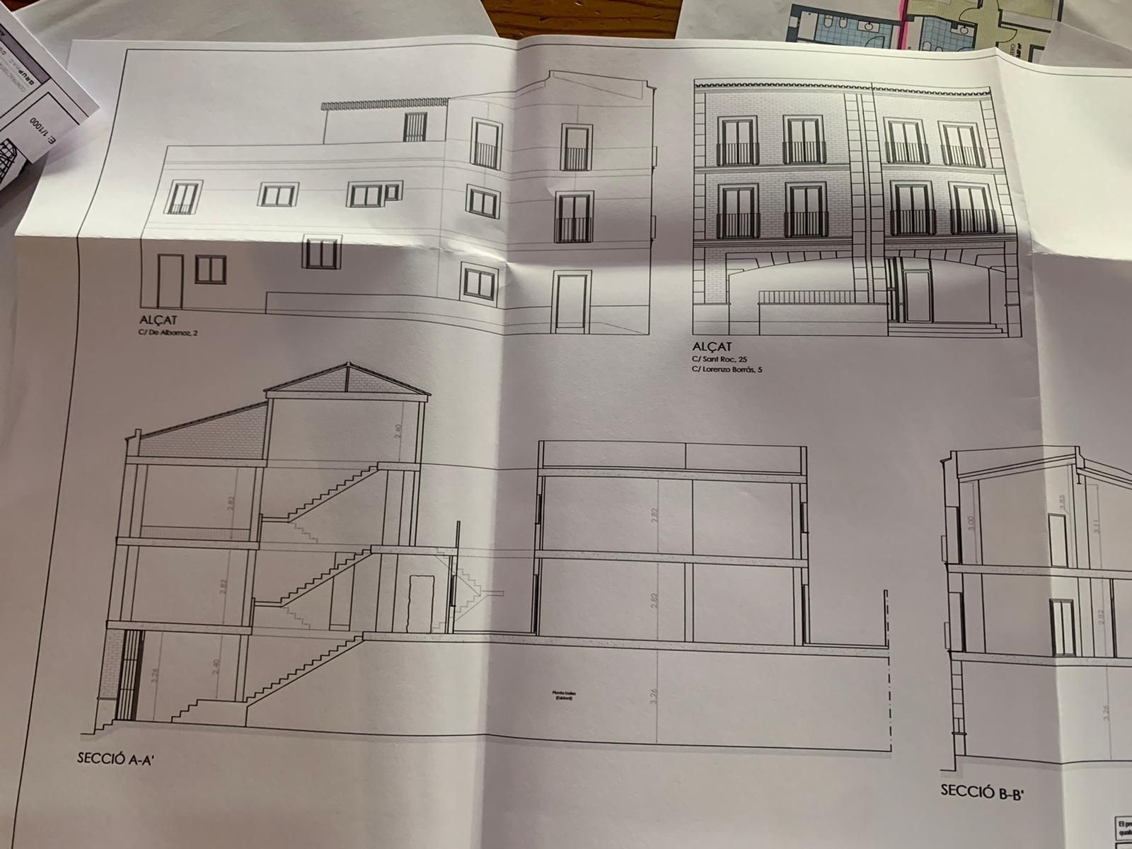 Building for sale in Alzira