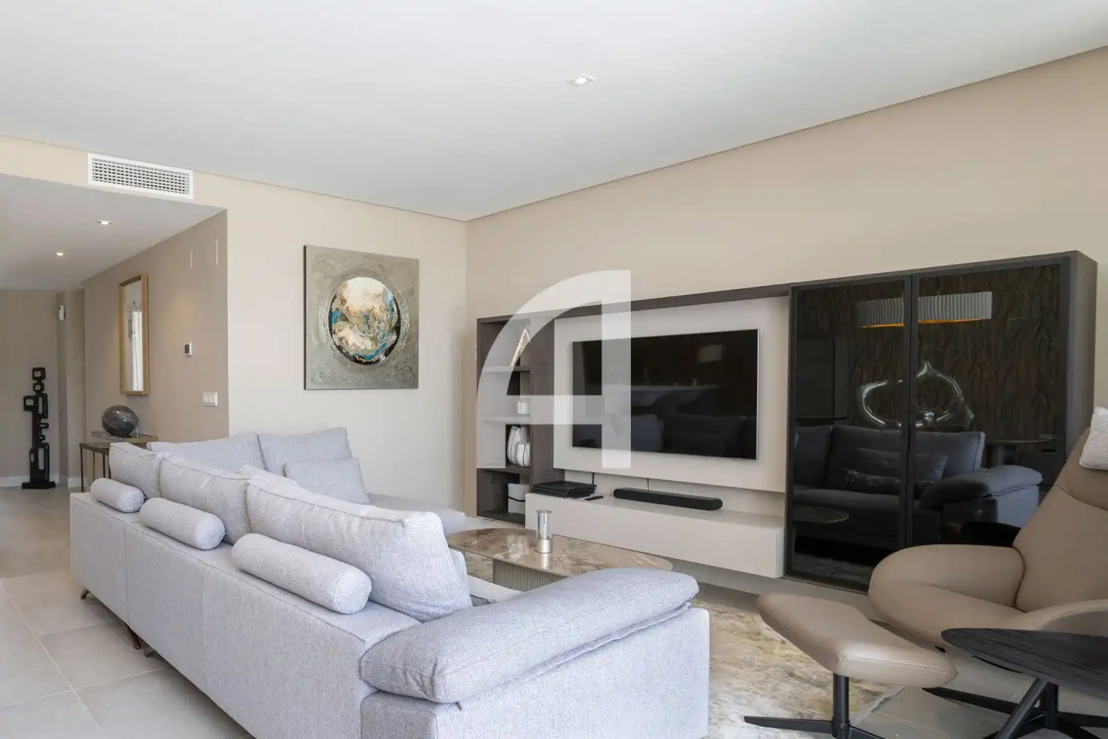 Sala d'estar de Àtic en venda en Marbella amb Aire condicionat, Calefacció i Terrassa